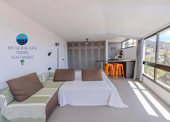 Into The Blue Santa Cruz de Tenerife