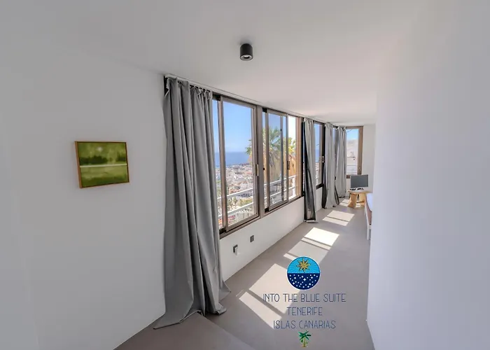 Into The Blue Appartement *